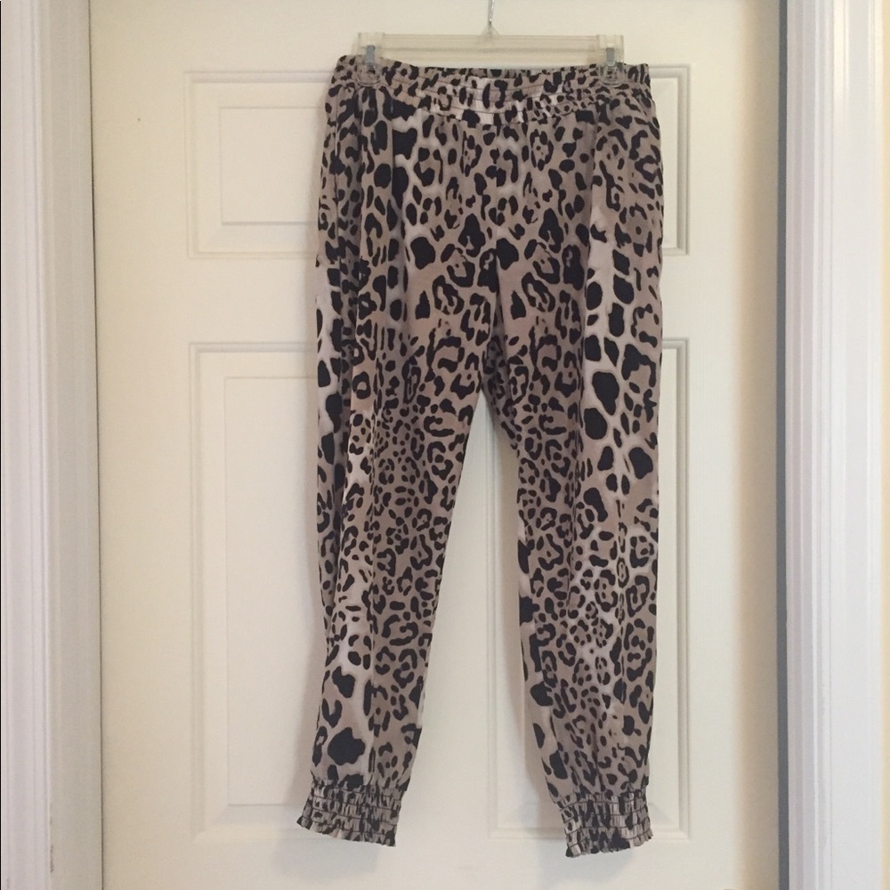 Leopard parachute pants